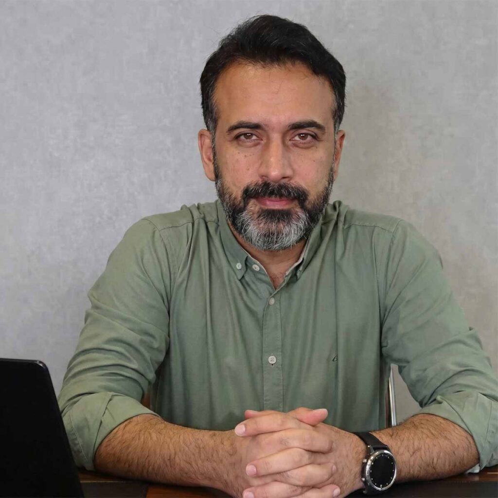 nima azadi 1