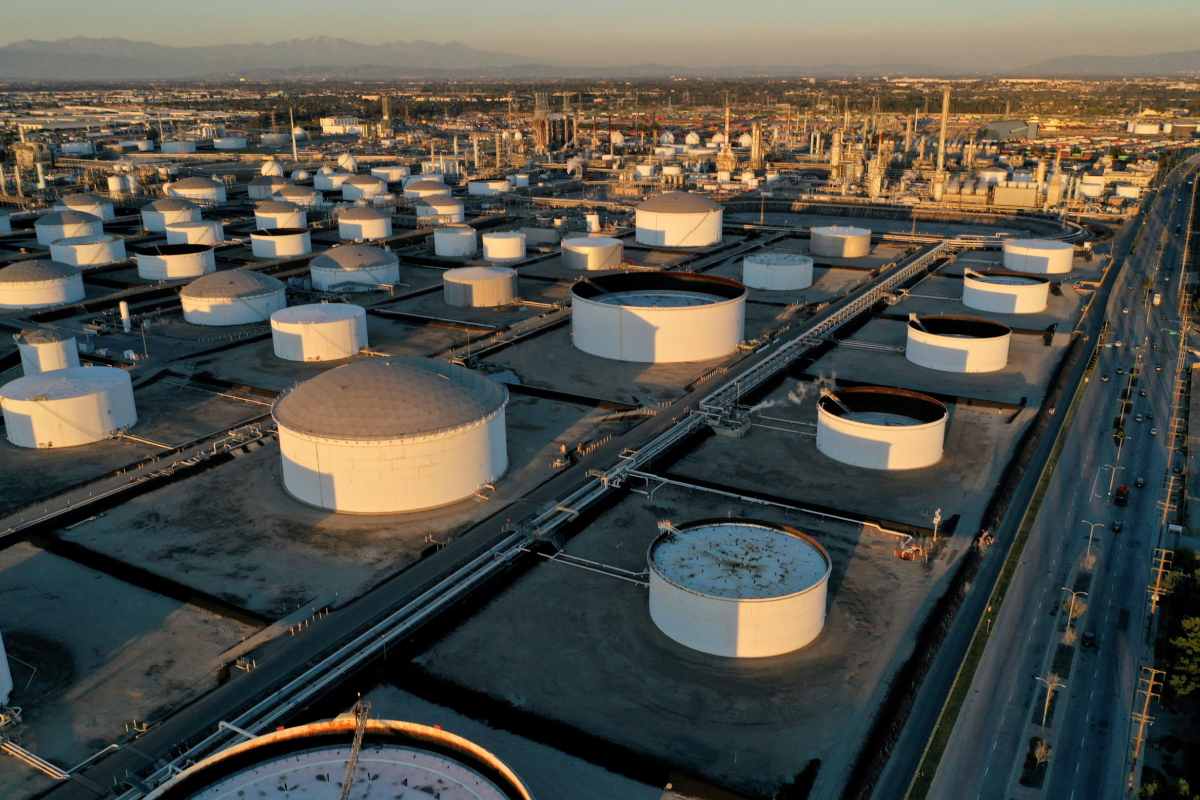 کاهش فعالیت کارخانههای آمریکا در نوامبر