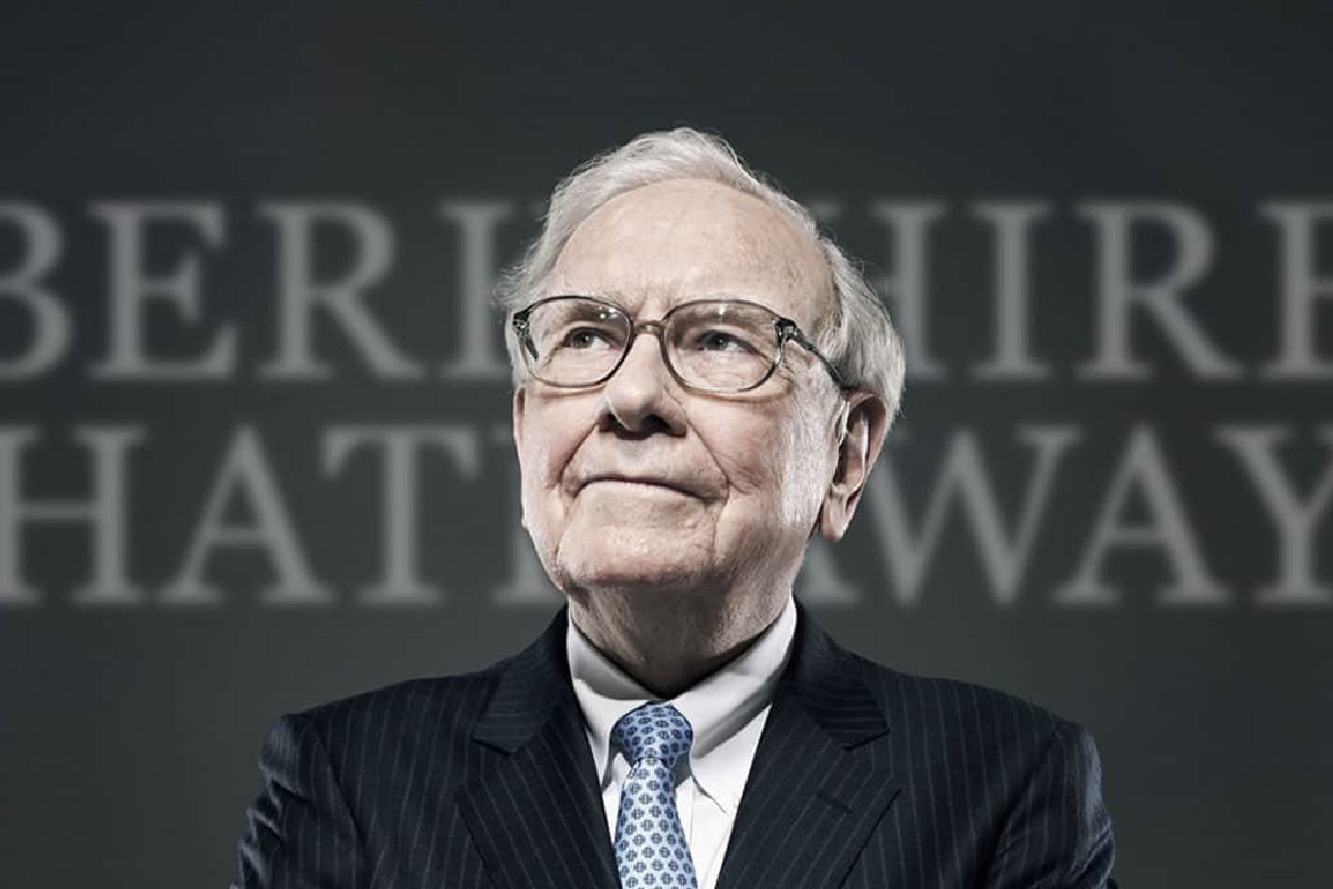 شرکت سرمایه‌گذاری وارن بافت (Warren Buffett)، برکشر هاتاوی (Berkshire Hathaway)، در سه‌ماهه سوم سال ۲۰۲۵، سهام جدیدی از آلفابت (Alphabet)، شرکت مادر گوگل (Google)، خریداری کرد